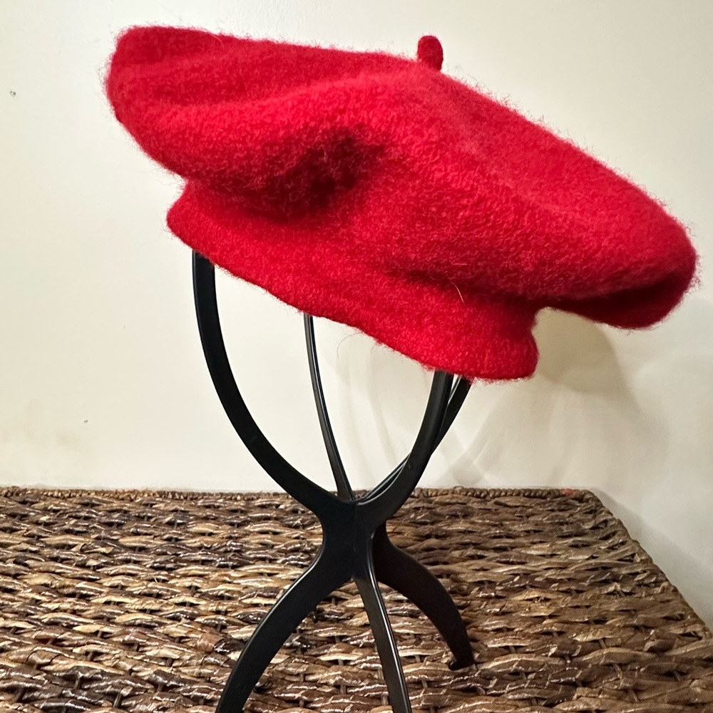 Adult Women’s One Size Beret Wool Blend Red‎ Artist Cap Hat